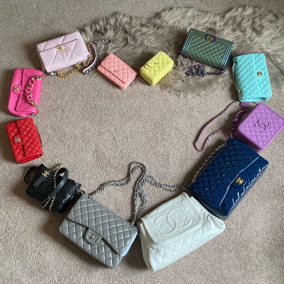 Meet your Posher, Amy - Picture 2 of 5